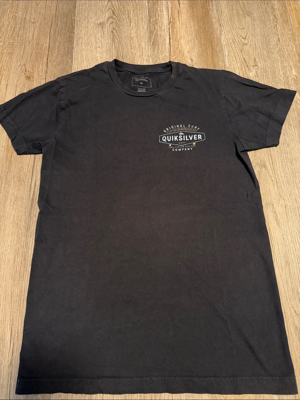Quiksilver Men's Black Graphic Logo Crewneck T-Shirt